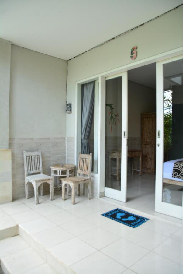 Asung Guesthouse Canggu Εξωτερικό φωτογραφία