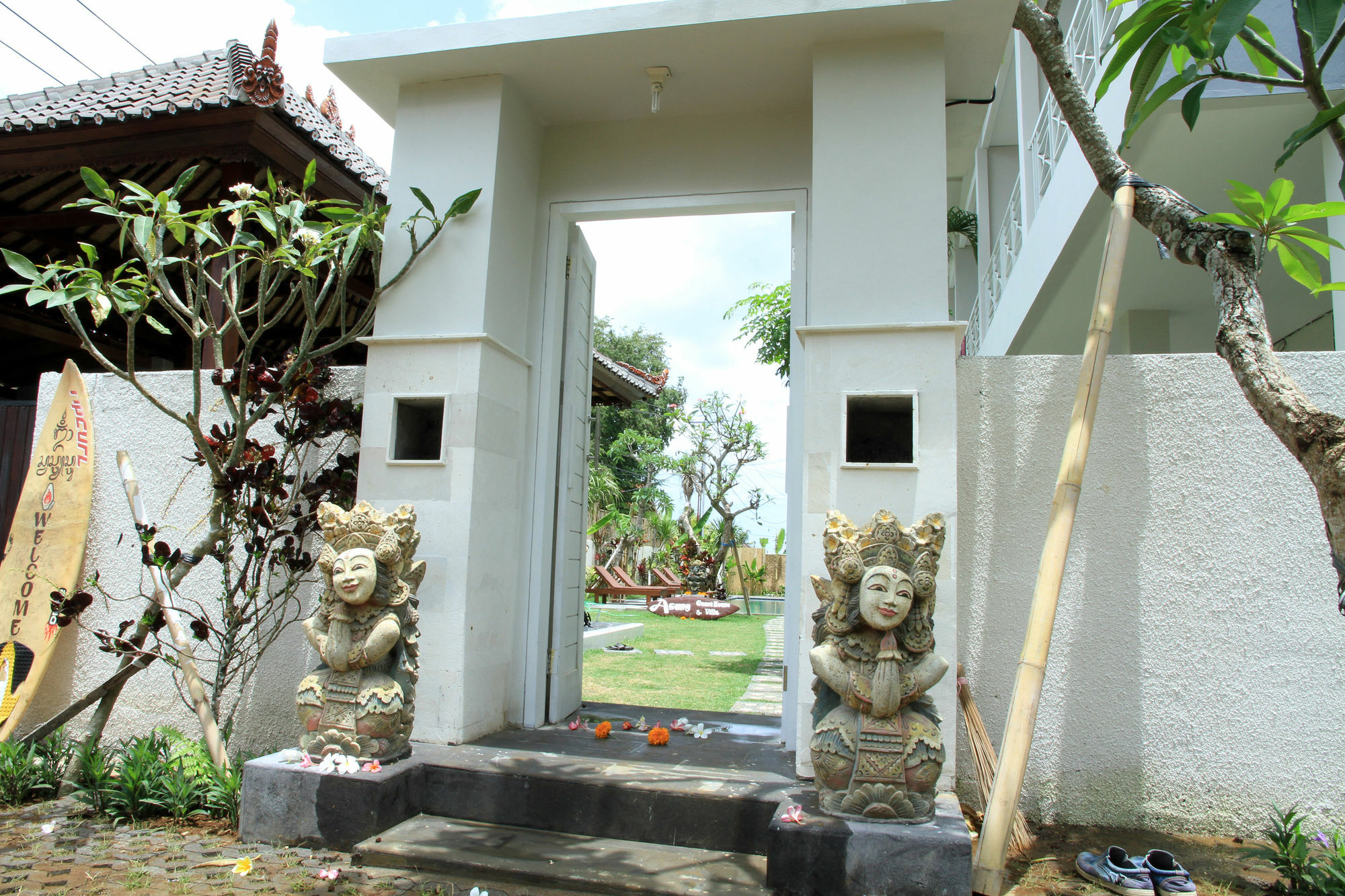 Asung Guesthouse Canggu Εξωτερικό φωτογραφία